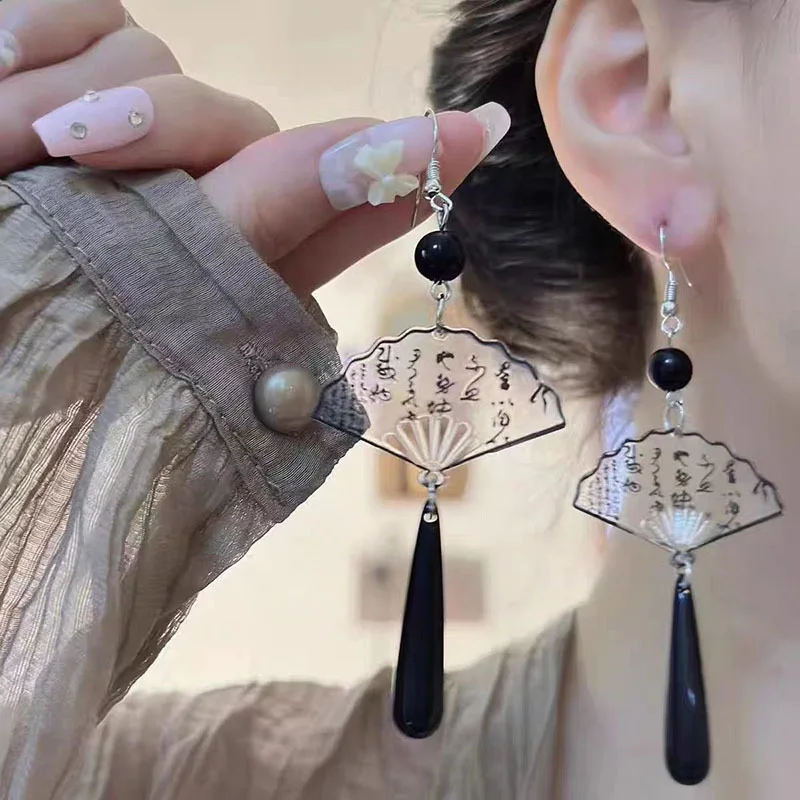 New Chinese Fashion Ink and Wash Painting Earrings for Women Vintage Butterfly Fan Shaped Acrylic Jewelry Creative Ethnic Gifts