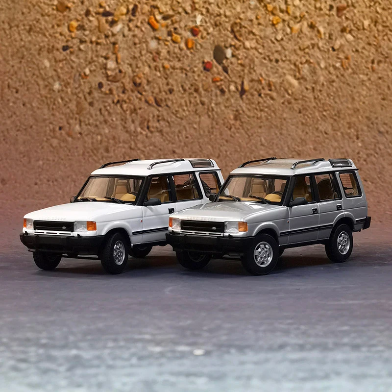 

1/43 Scale Discovery Gen.1 Simulation Alloy Car Model Static Display Collectible Toy Gift Souvenir Decoration