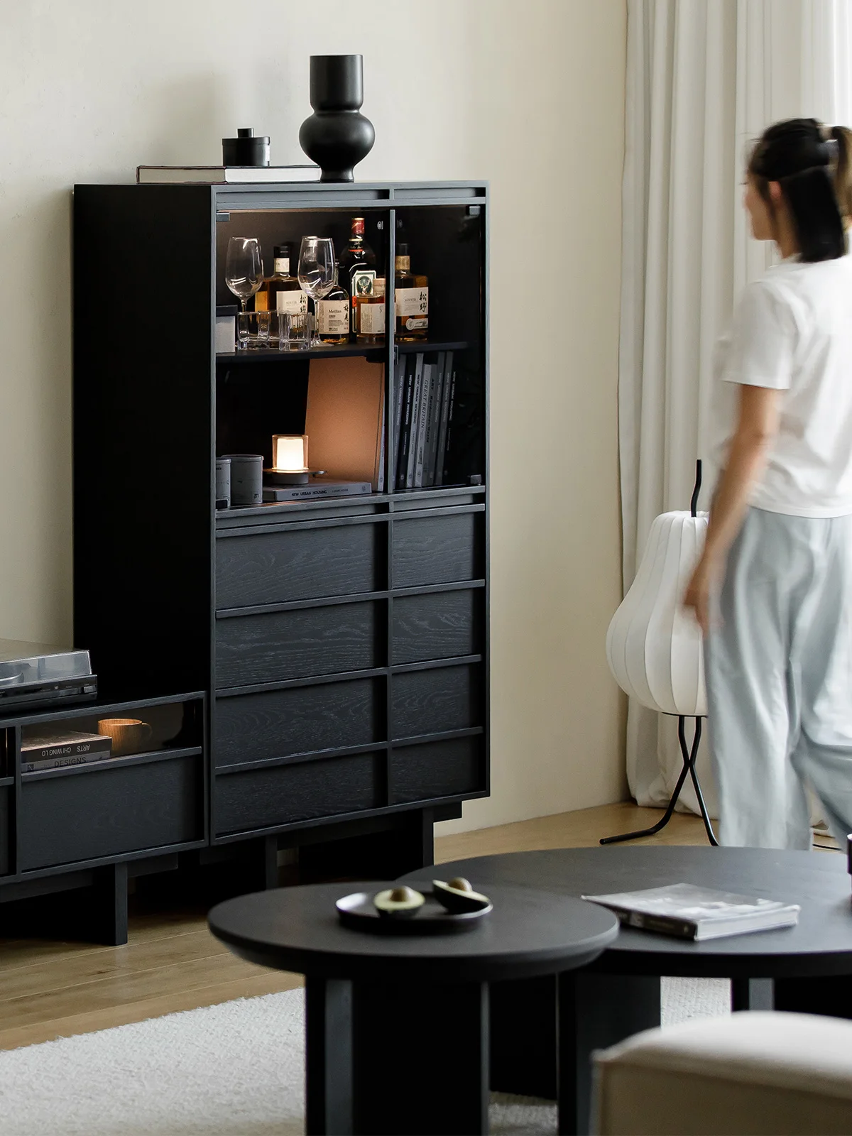 

Wabi Sandy Wind Solid Wood Side Cabinet White Oak Black High Cabinet Modern Simple Bone Line Glass Locker Living Room Cabinet