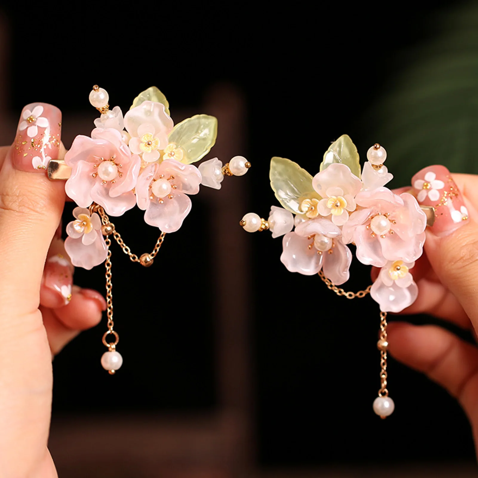

Ancient Style Girl's Hair Clips With Flowing Tassel Girls Vintage Hanfu Hair Ornament Crystal Beads Double-sided Hanfu Headdress