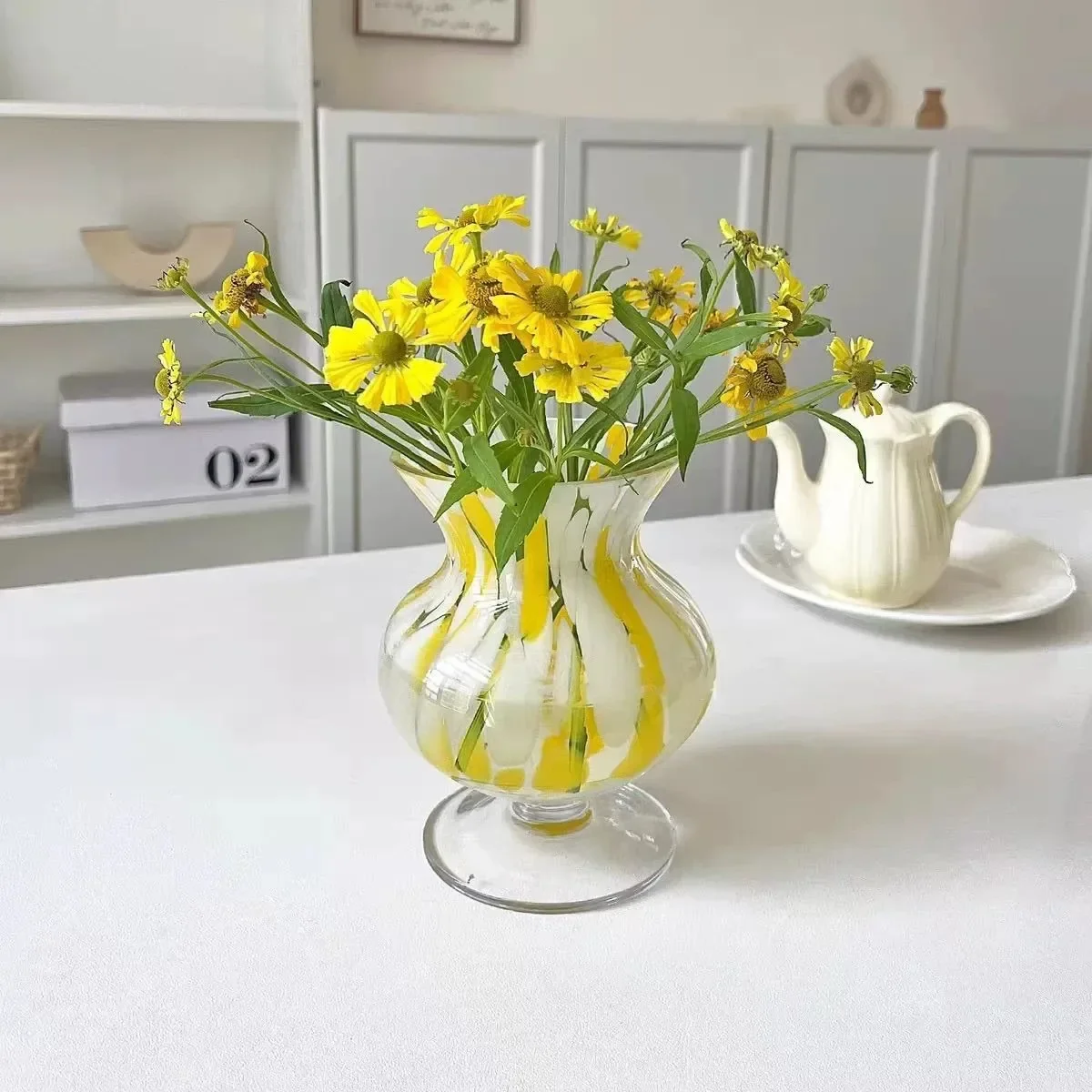 H goblet colored glass vase high-end sense hot sale antique light