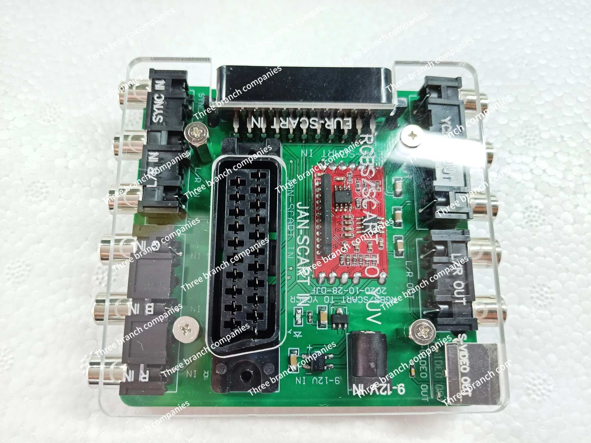 RGBS/SCART Color Difference Component COMPONENT (YCBCR)/S Terminal Converter