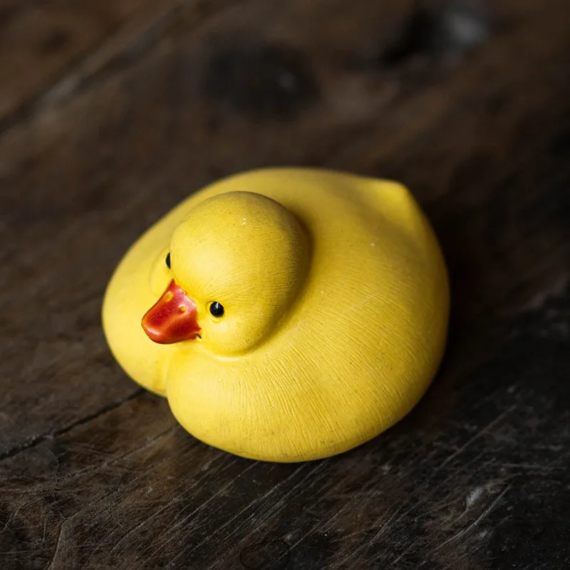 

Purple Clay Tea Pet Little Yellow Duck Small Ornament Handmade Animal Zodiac Duck Tea Plaything Cute Adorable Tea Ceremony Tea