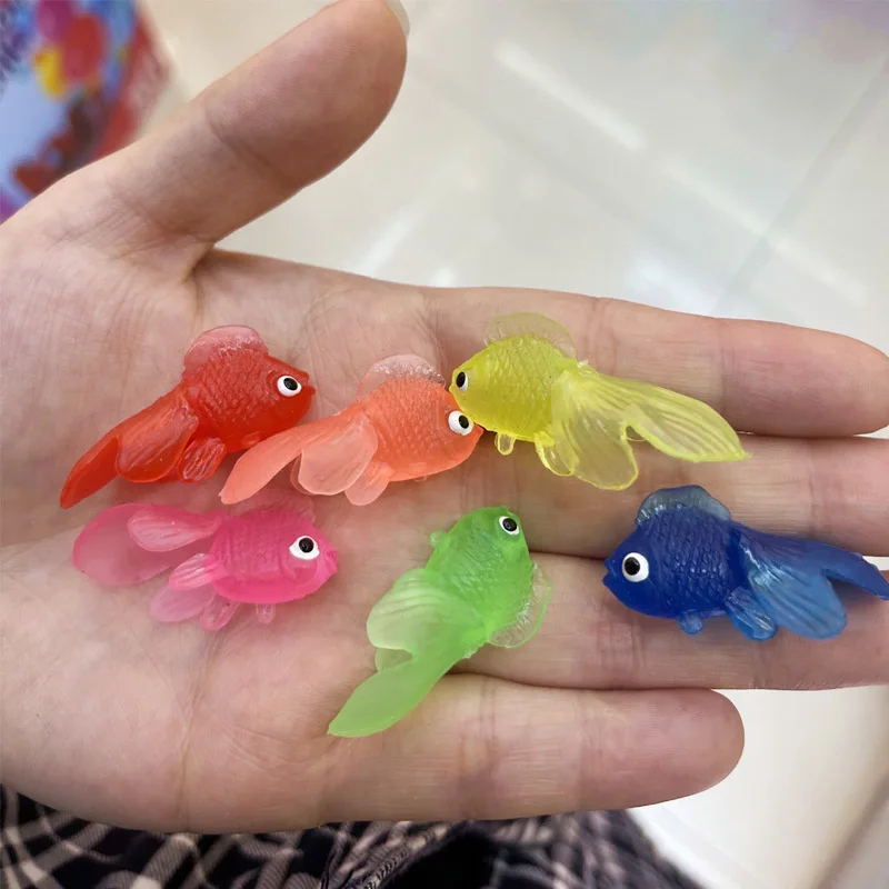 Simulation Small Goldfish Toys For Kids Bulk Party Favors Fish Tank Decoration Bathing Shower Fun Water Swimming Beach Gifts