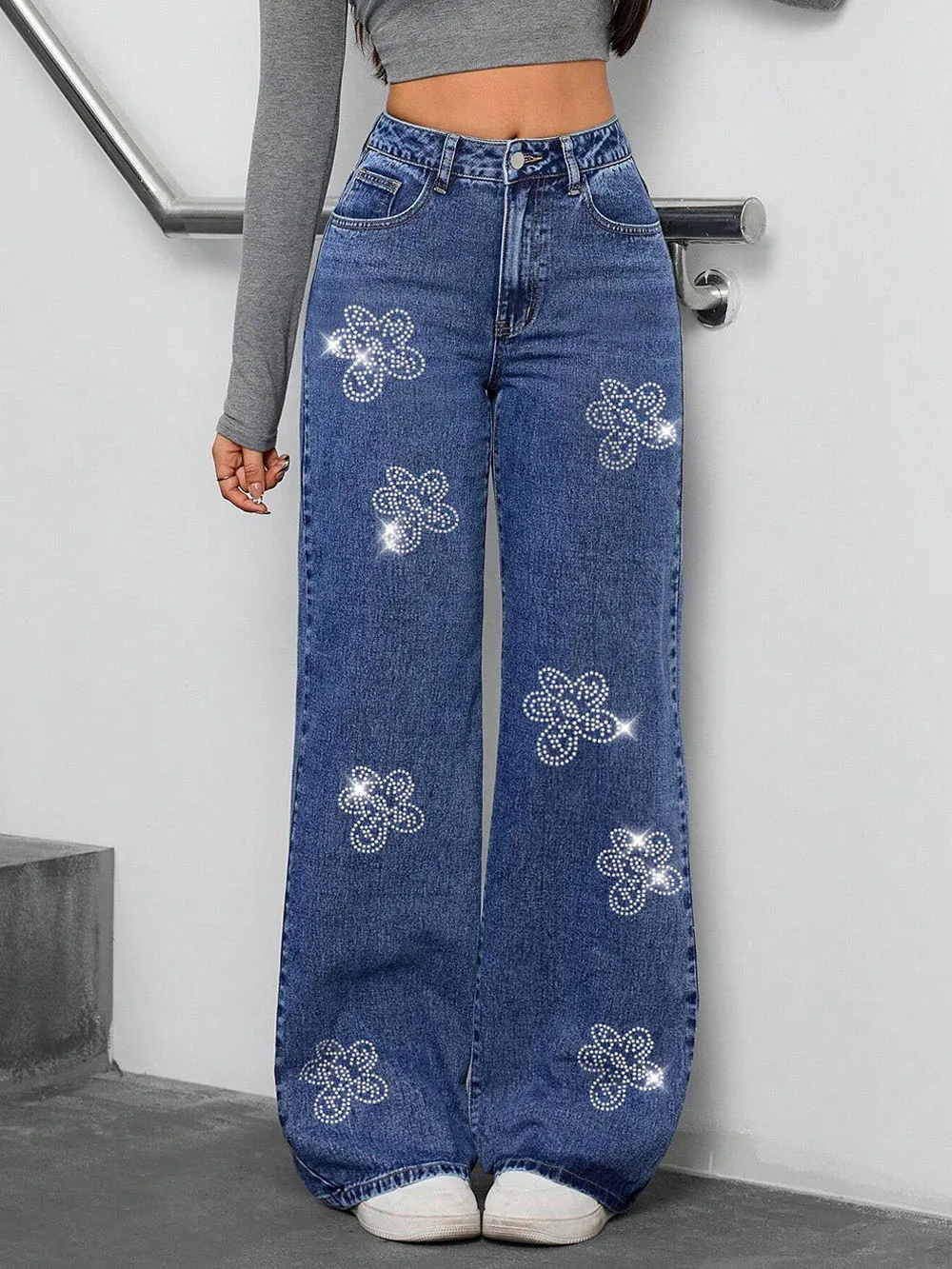 Baggy Women's Jeans Autumn New Floral Hot Diamond Loose Straight Cowboy Pants Personality Retro Blue Denim Trousers