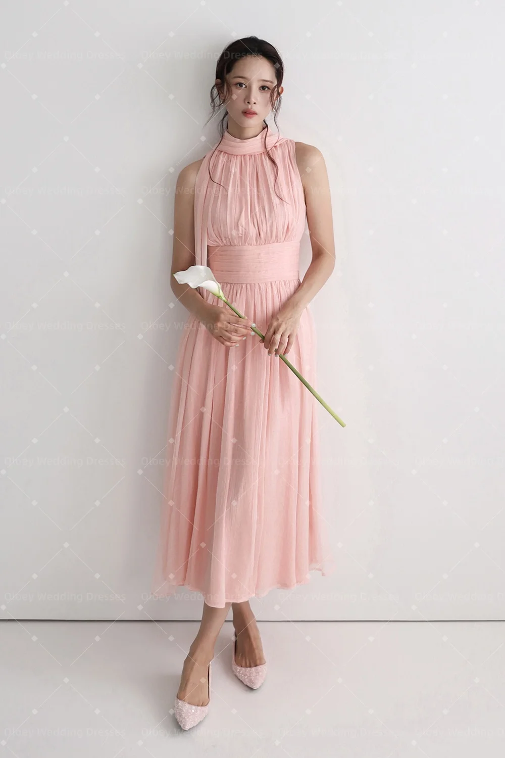 Oloey Customized Sage Green Evening Dress Halter High Neck Pleated Chiffon Midi Prom Gown Korean Party Wear Vestidos