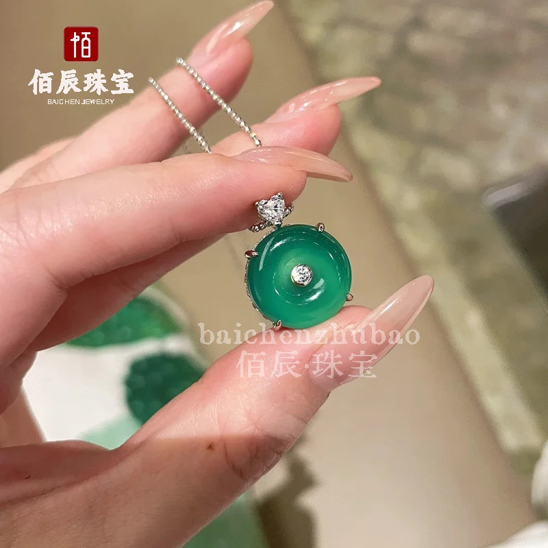 Imperial green necklace, traditional Chinese style gourd-shaped necklace, full green natural chalcedony agate necklace, jadeite-