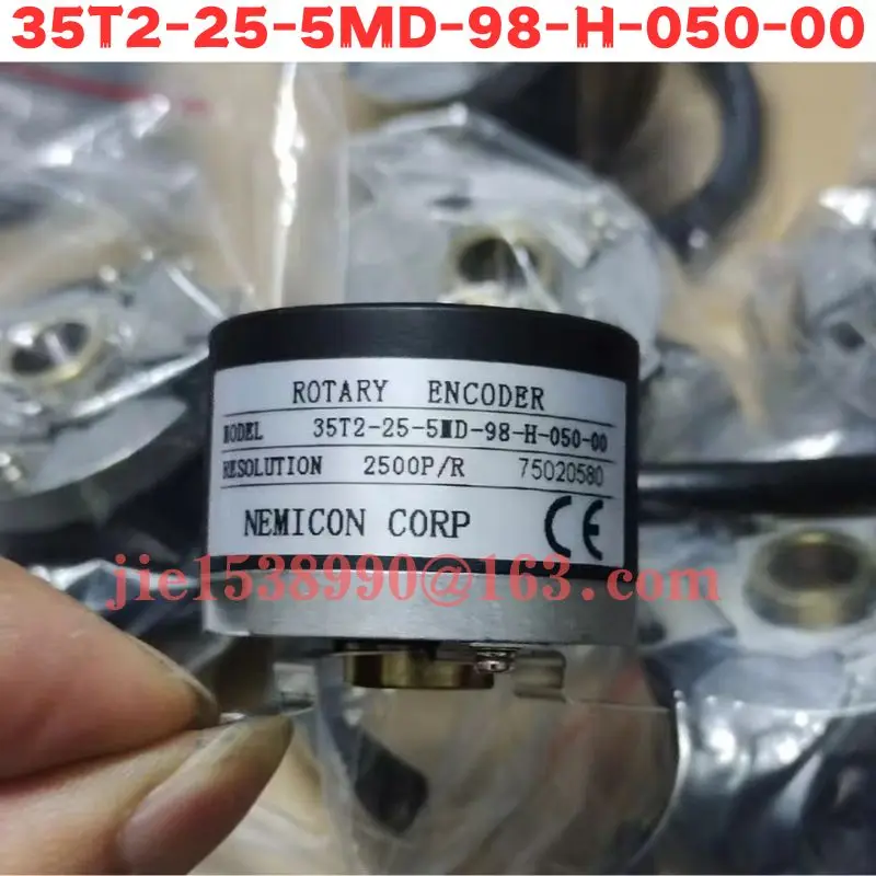 Used Encoder 35T2-25-5MD-98-H-050-00  Normal Function Tested OK