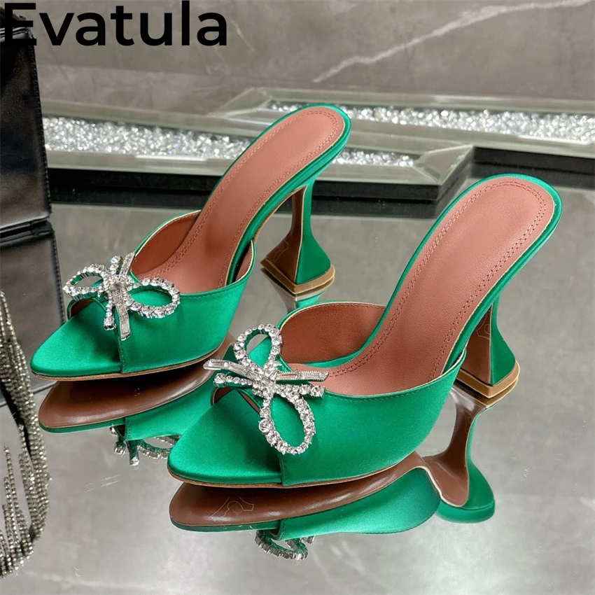 2025 verano Multicolor satén copa zapatillas de tacón alto mujeres Peep Toe Bowknot cristal mulas Sexy pasarela fiesta novias zapatos Mujer