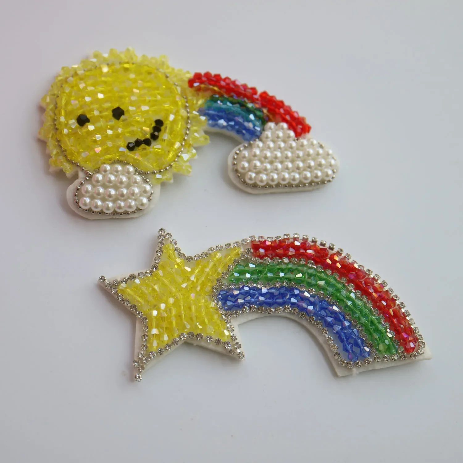 Fashion DIY rainbow sun beaded patches for clothes rhinestone appliques  clothing  sew on parches Embroidery