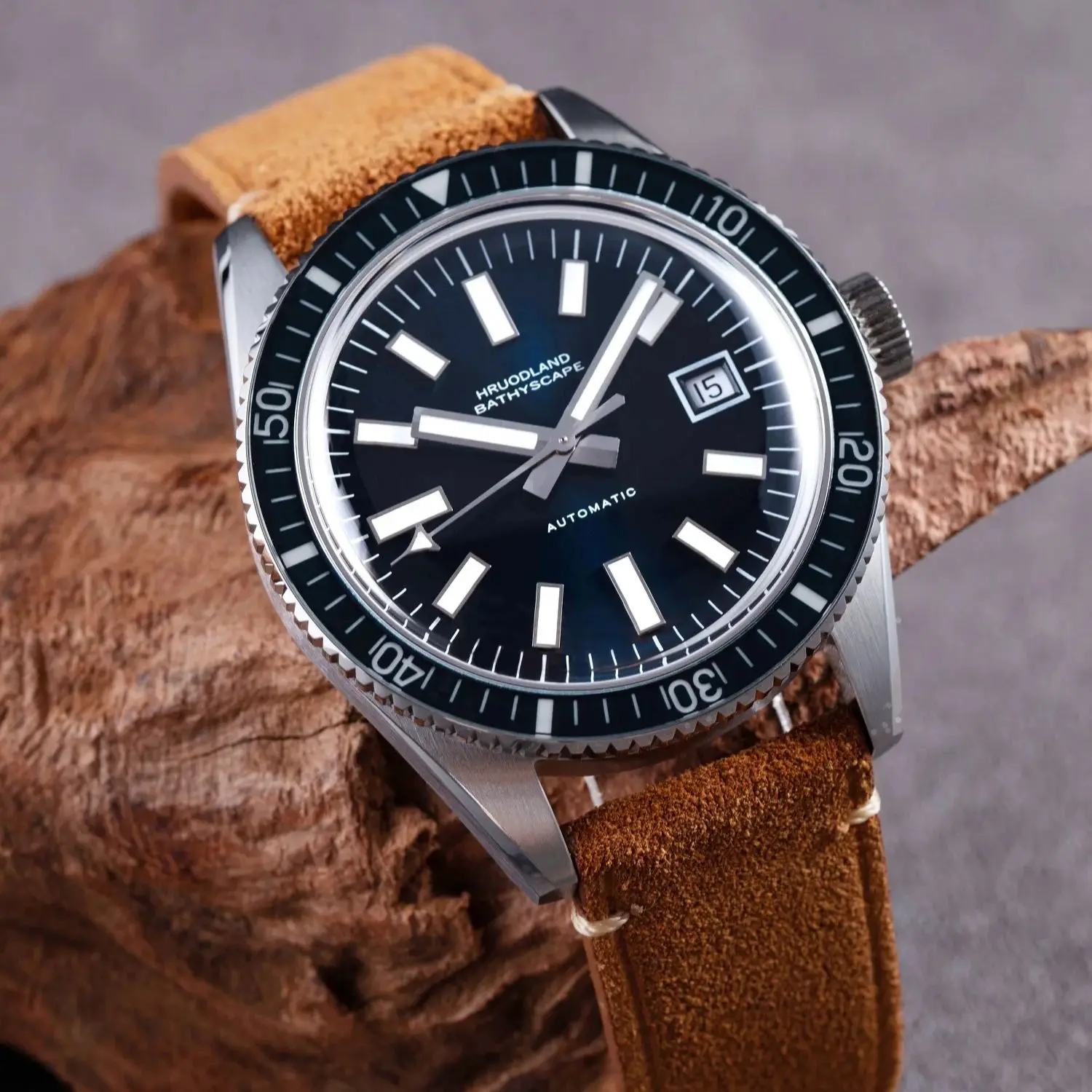 Hruodland F031 Men Automatic Watch 40mm Mechanical Wristwatch Diver 200M Waterproof BGW-9 Luminous Bubble Sapphire Mirror PT5000
