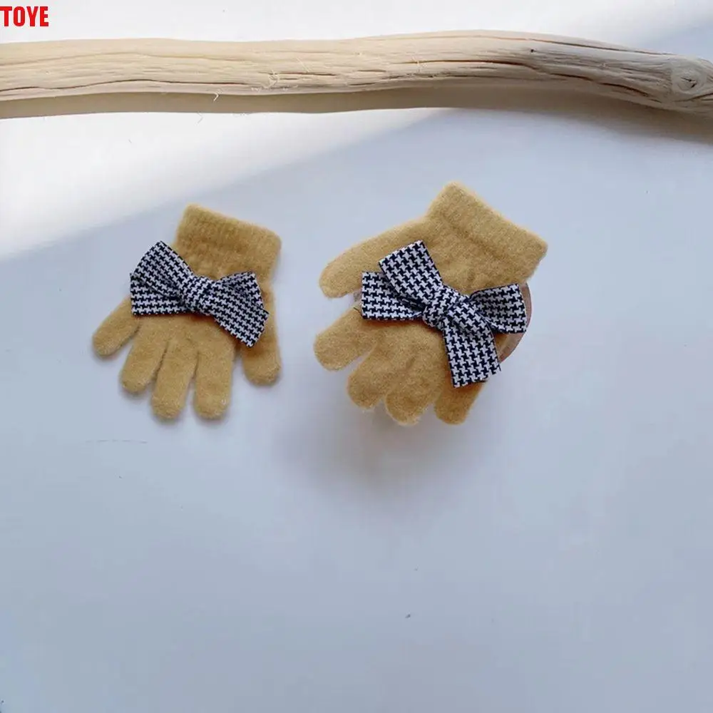 

Winter Woolen Knit Hat Solid Color Houndstooth Korean Style Hat Girl Beret Bow Children's Gloves Children's Caps
