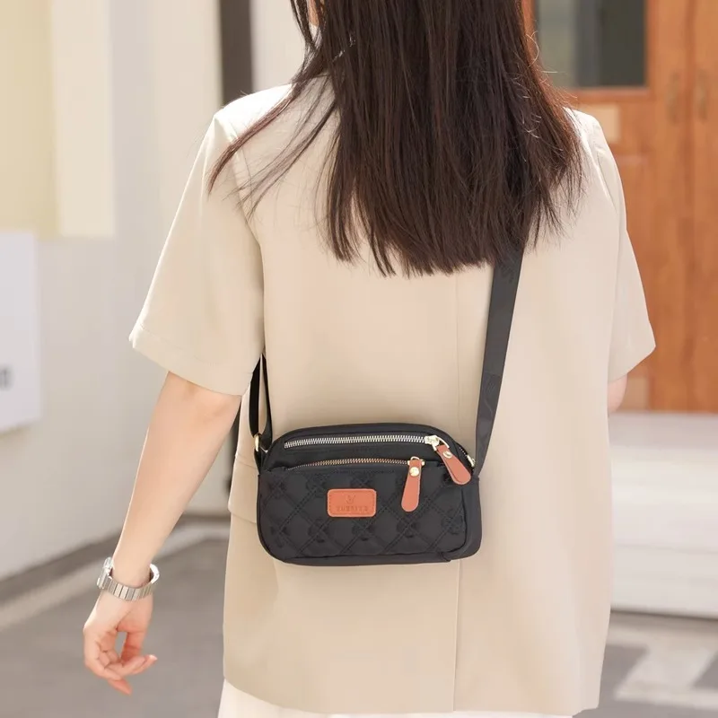 Crossbody Bag Women\'s New Mini Small Bag Korean Version Horizontal Zero Wallet Versatile Nylon Bag Handbag Multi layer Bag vip