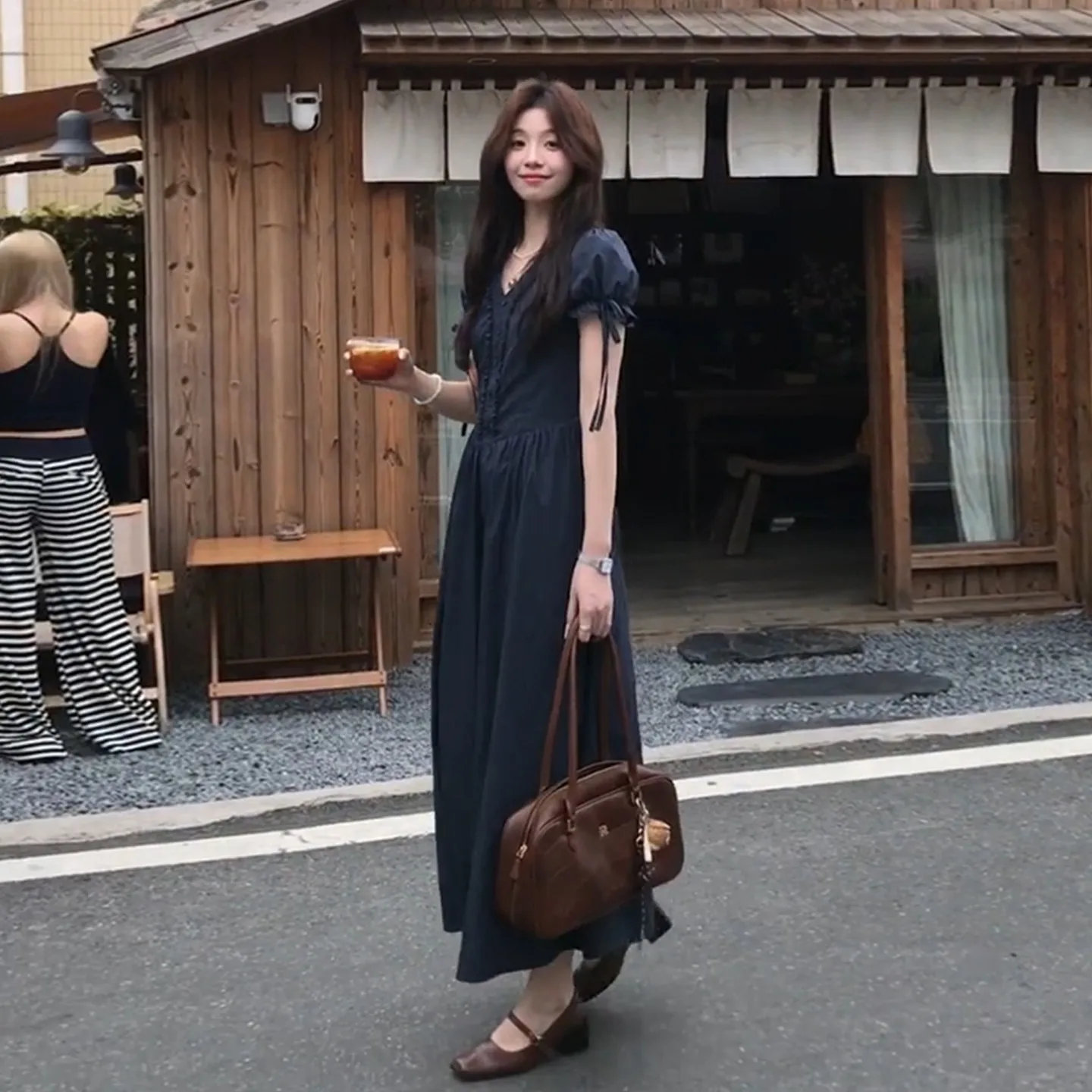 Vestidos de manga curta feminino ajuste apertado outono veludo bezerro lapela bordas em camadas regular rural all-match literário simples