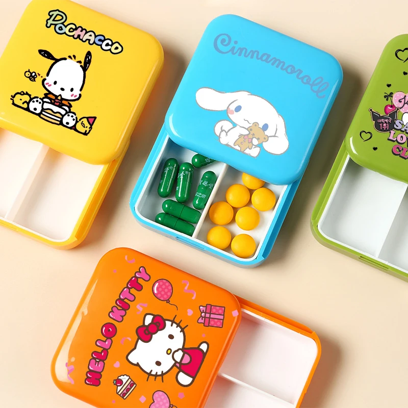 Kawaii Sanrios Hello Kitty Mini Push-pull Pill Box Outdoor Travel Kuromi Cinnamoroll Pochacco My Melody Medicines Organizer Case