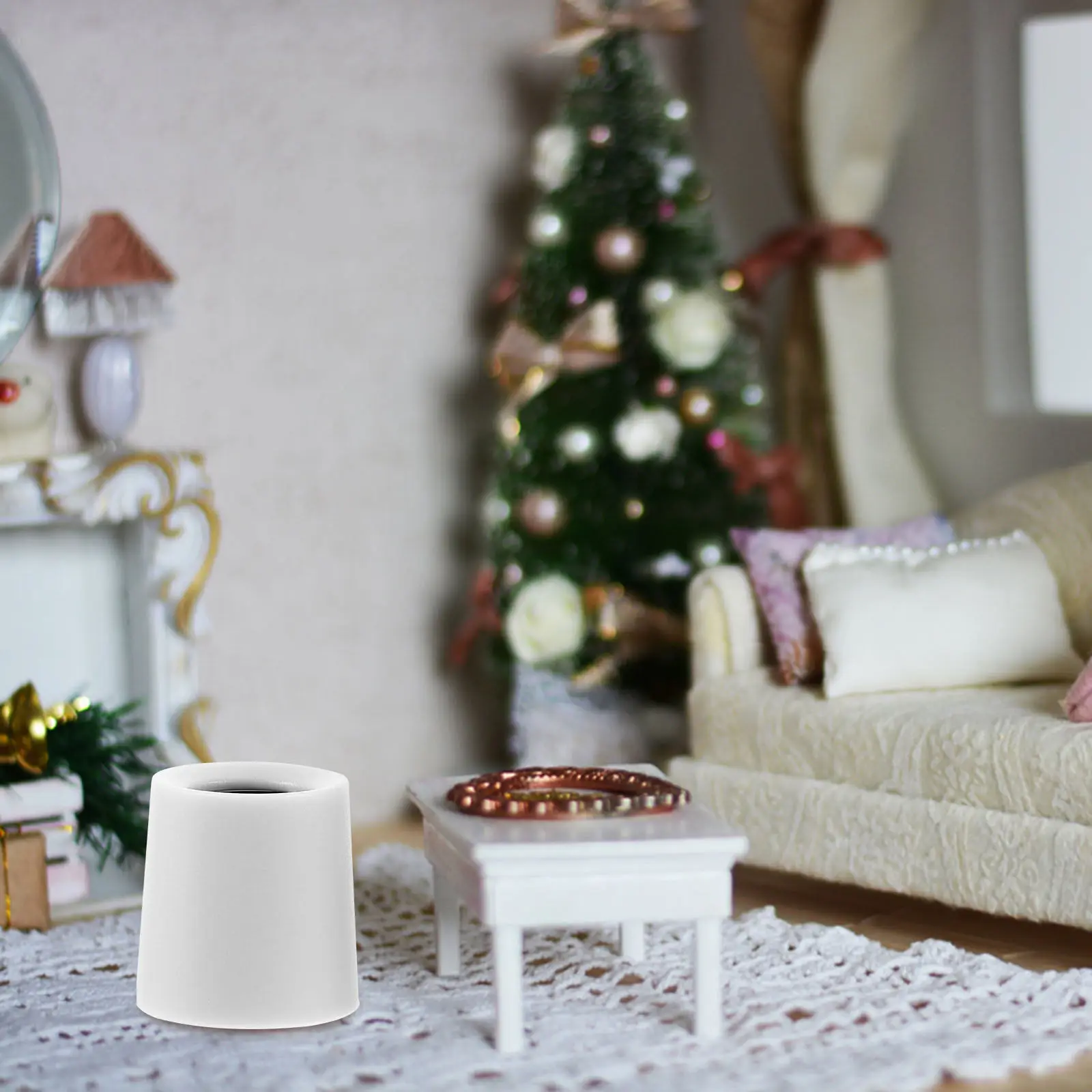 

2Pcs Mini Trash Can House Garbage Bin Micro Landscape Waste Container Small Desktop Decor Sand Table Ornament Small Garbage Can