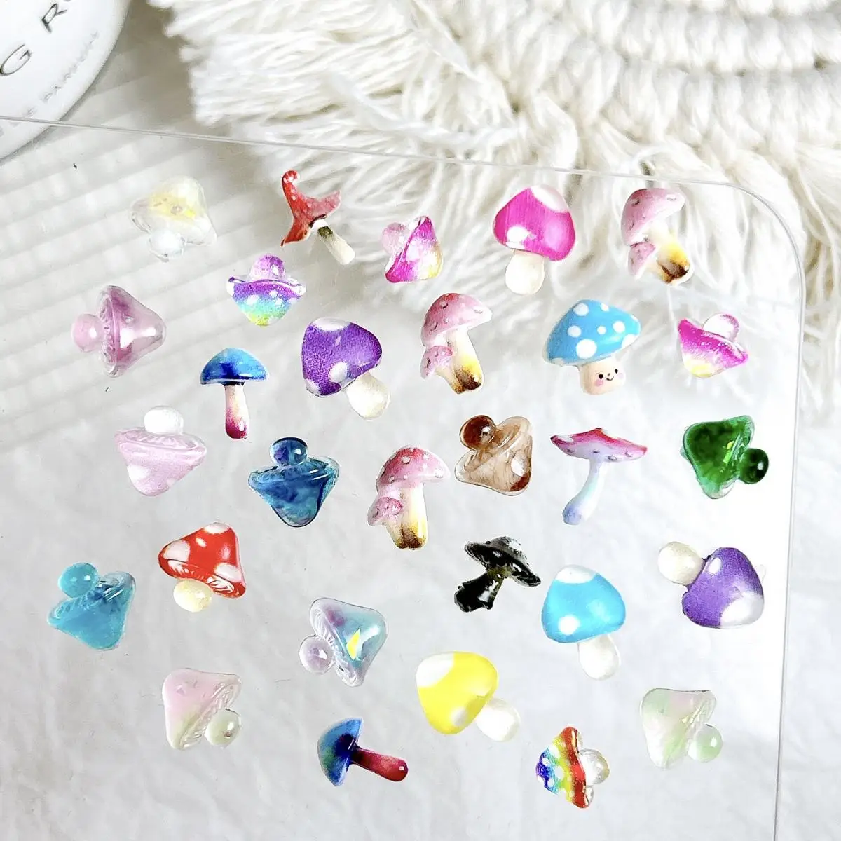 สุ่มผสมน่ารักการ์ตูนหลายสไตล์เรซิ่นเห็ดตกแต่งเล็บเห็ดที่มีสีสัน Series เล็บ Charms งานฝีมือ DIY