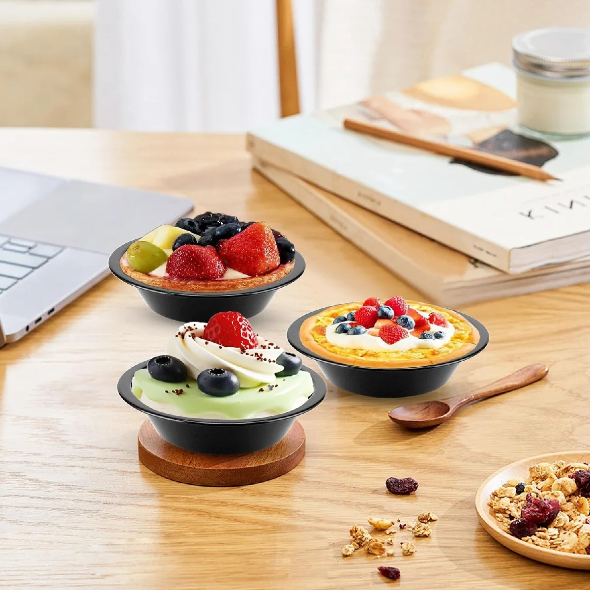 round-baking-tins-5-inch-pie-pans-for-christmas-parties-food-safe-material-resistant-to-deformation-quick-heat-conduction