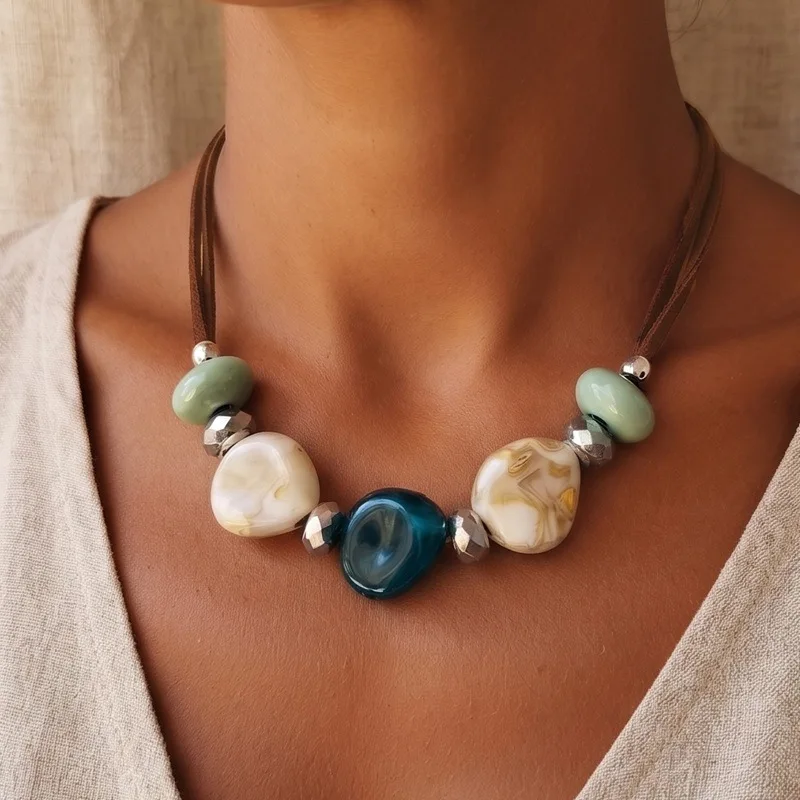 Retro Bohemian Handmade Beaded Necklace Female Alien Resin Clavicle Chain Cross-border Foreign Trade Source Manufacturer Wholesa