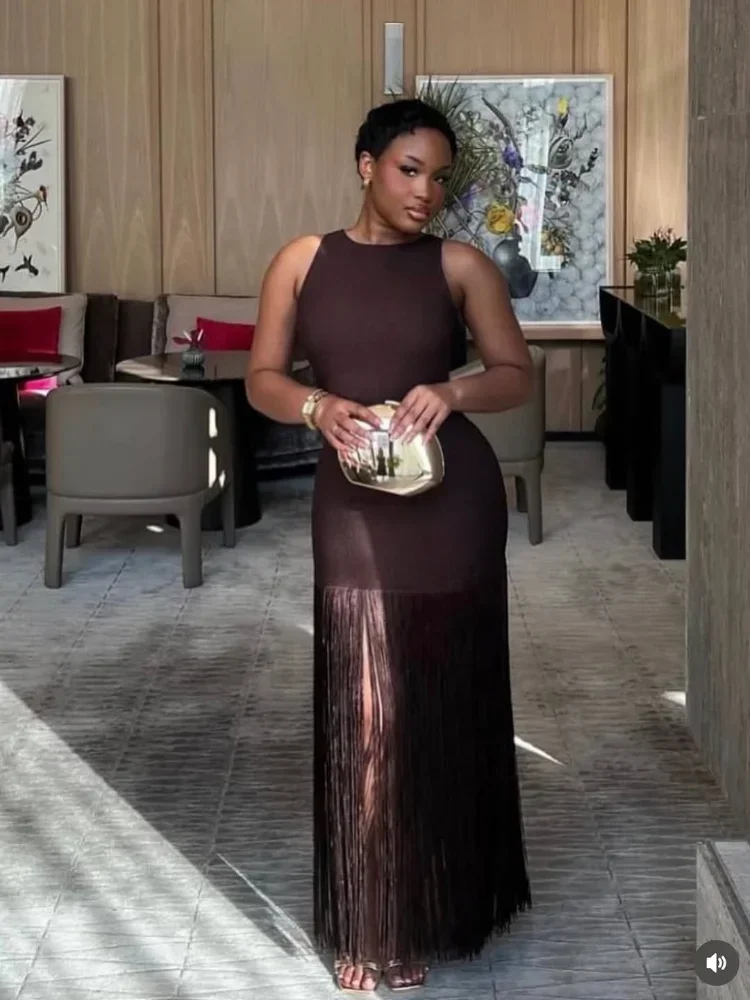 

Элегантное женское платье без рукавов с бахромой, шикарное, с открытыми плечами, с завышенной талией, облегающее, миди, для праздников и вечеринок, 2026