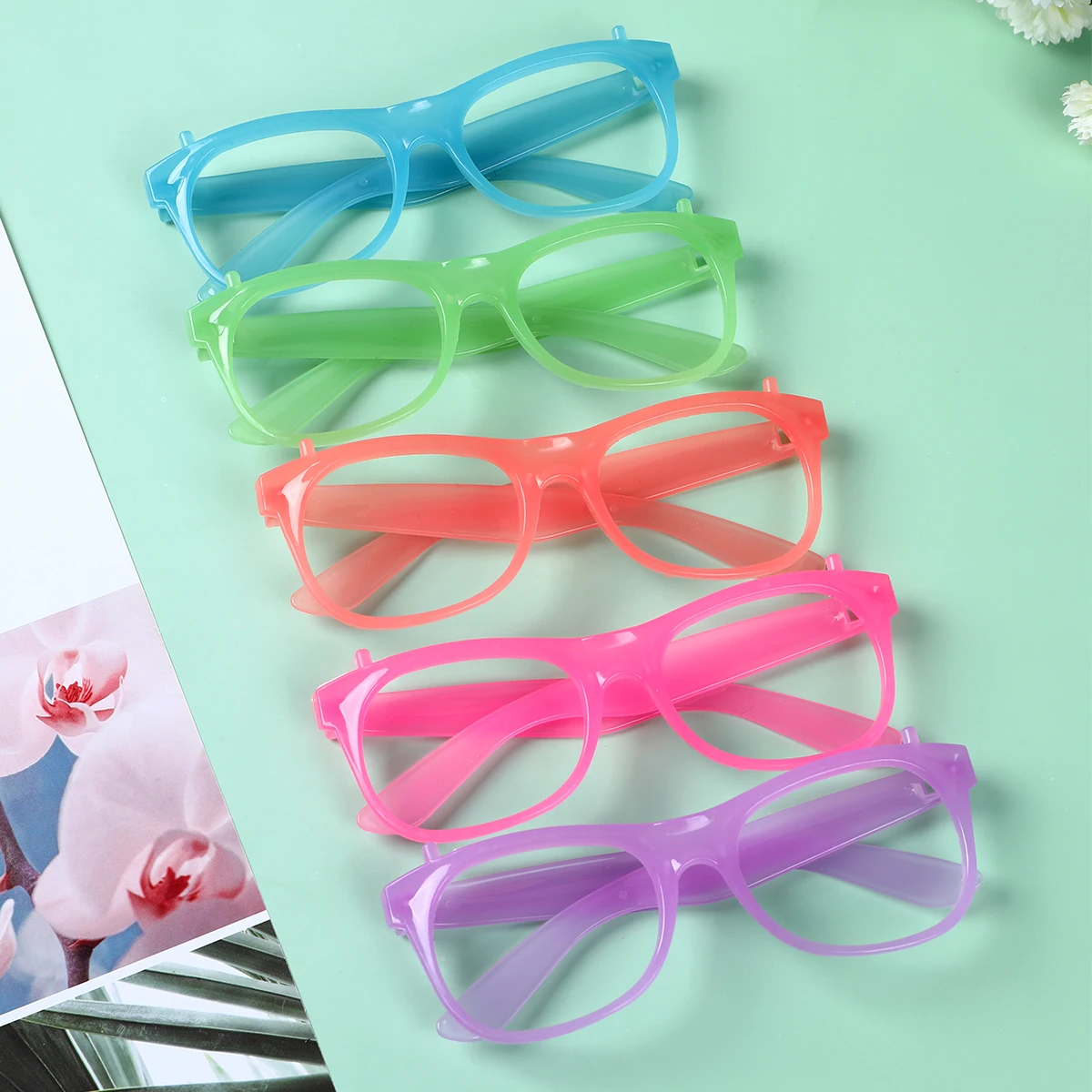 Lunettes de Soleil Brillantes avec Lumière Fluorescente pour Adulte et Enfant, Accessoires Décoratifs pour Bar et ixd'Anniversaire, 5 Pièces, 2024