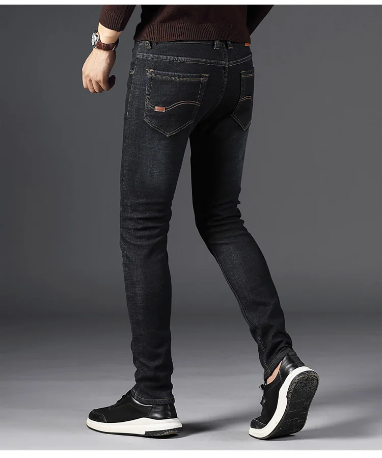 Men Fleece-Lined Warm Denim Jeans Autumn Winter Korean-Inspired Solid Color Stretchy Slim Straight-Leg Pants for Young Adults