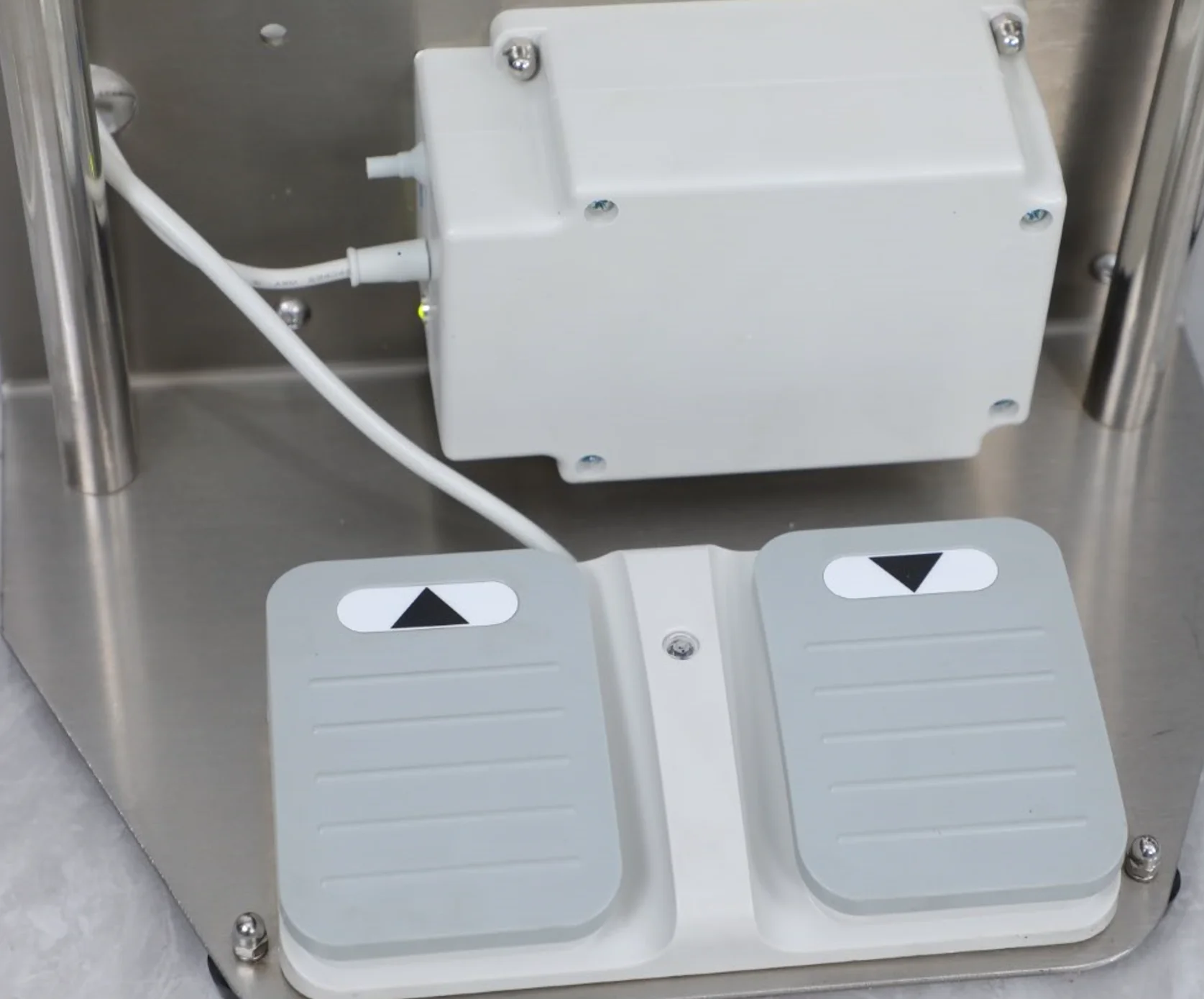 MT MEDICAL OU Tabelas Acessórios Dispositivo de tração de posicionamento de joelho acionado por motor cirúrgico