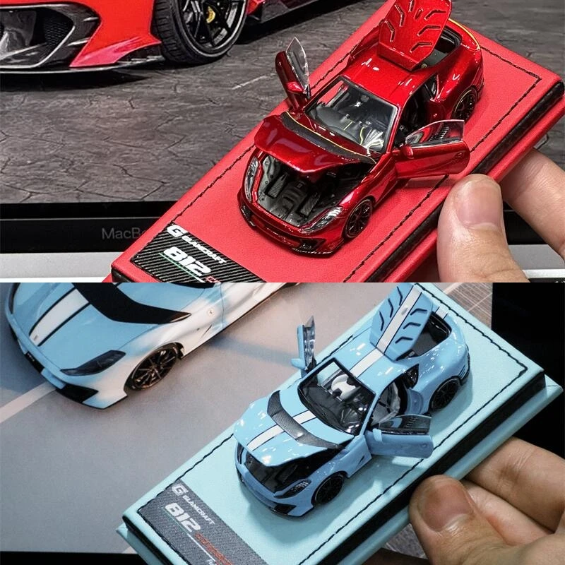 

GLAMCRAFT 1:64 812C Red / Blue Diecast-Full Open limited1000 Diecast Model Car