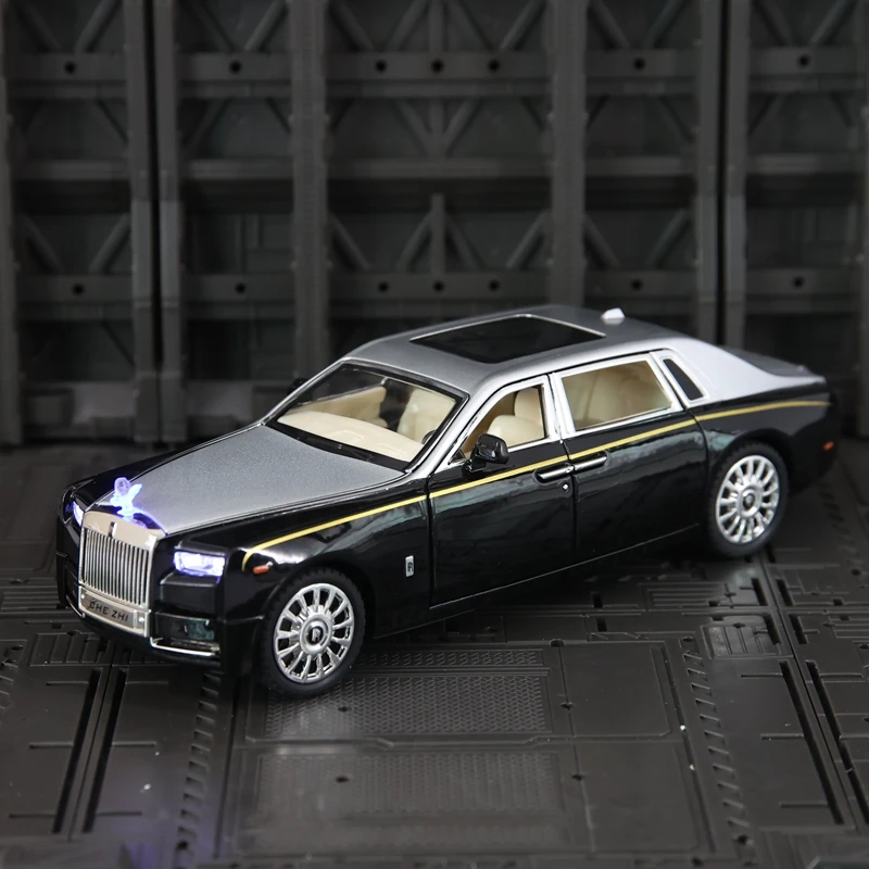 

1:24 Rolls Royce Phantom Alloy Sedan Модель автомобиля Коллекция украшений, двери и капот двигателя, багажник можно открыть