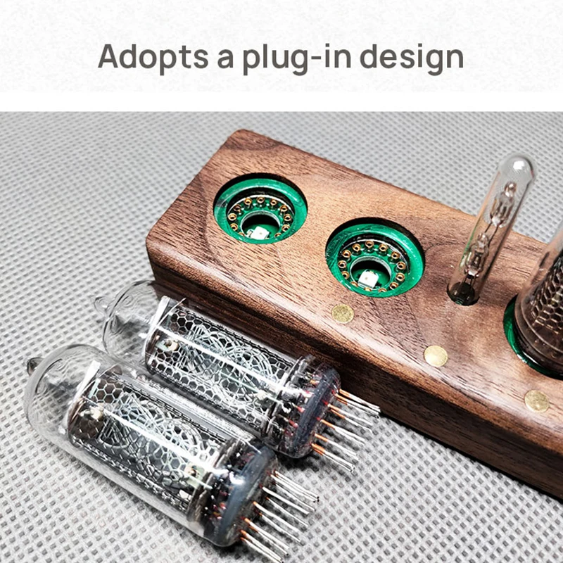 Jam Nixie Tube 14 Lampu dari Bekas Uni Soviet dengan Desain Inovatif