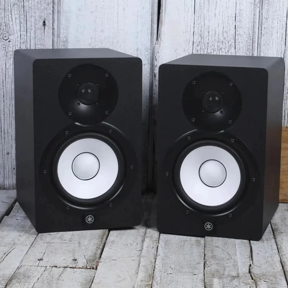 Yamahas HS7 7-Inch Powered Studio Monitor Pair refurbished