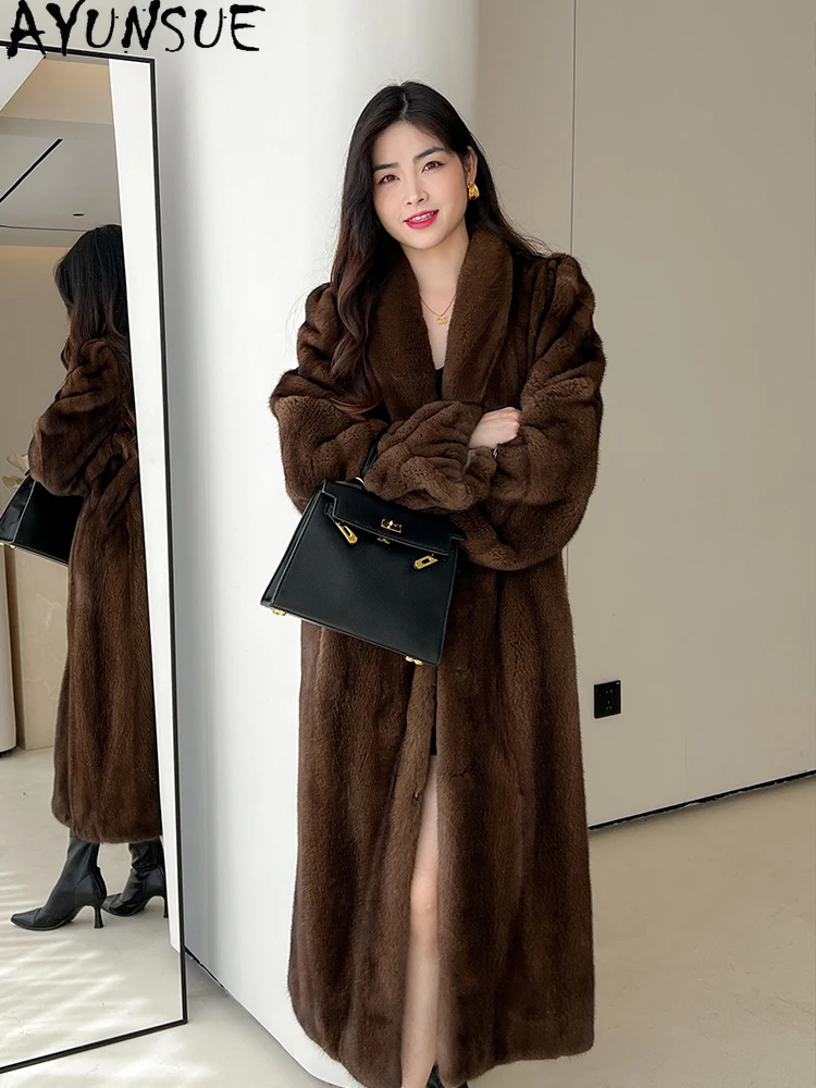 AYUNSUE Naturalny Futro z Norki Damskie Luksusowe Całe Futro z Norki dla Kobiet Odzież Wysokiej Jakości Zimowe Futro 2025 Шуба Женская