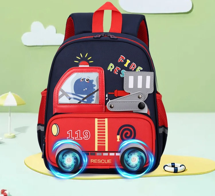 3-6 Year toddler backpack The babys shoulders preschool backpack Childrensfavorite fire truck cartoon style toddler backpack boy