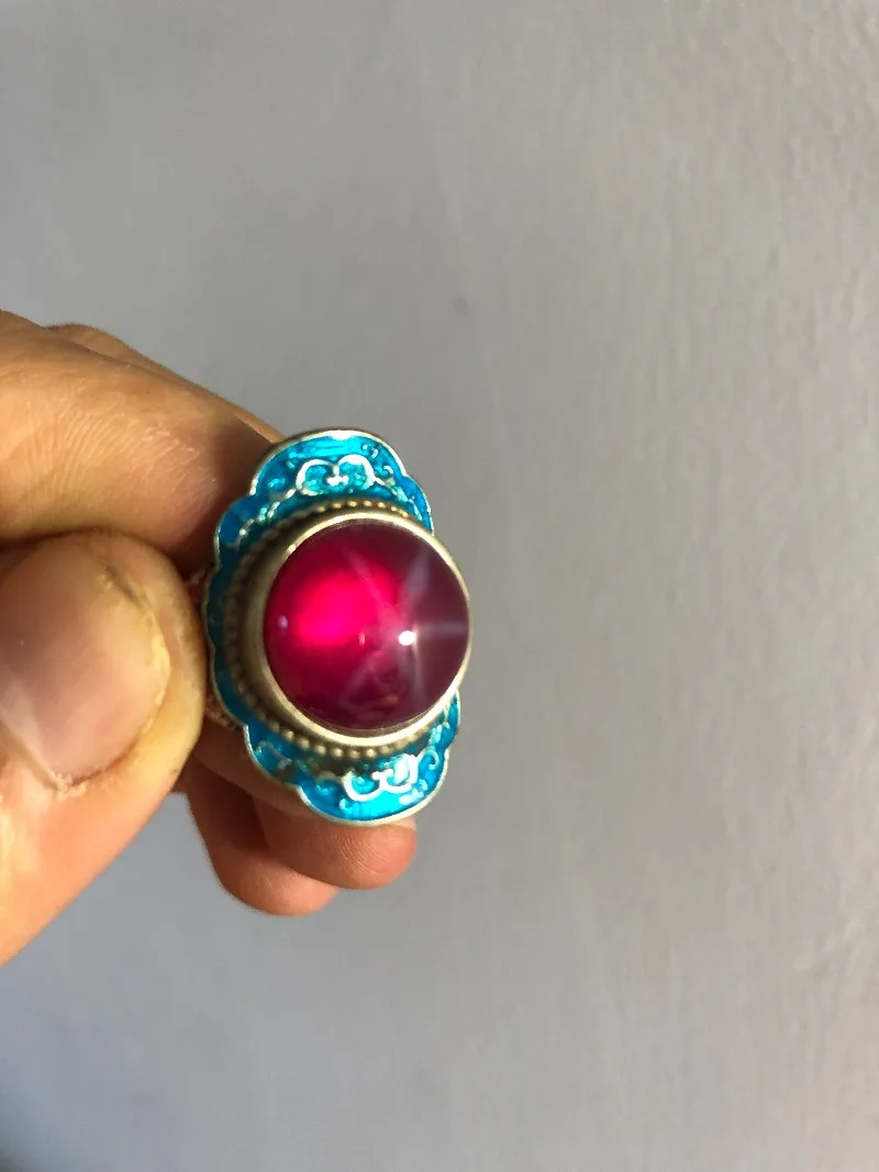 Antique Tibetan Silver Open Ring, Cloisonne Craft Inlaid Star‑Ruby Cabochon, Vintage Collectible Ethnic Style Finger Jewelry