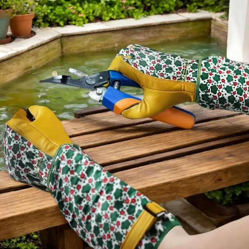 Robust Protection with Anti-Stab Cowhide Gloves; Ideal for Gardening, Pruning Roses, Picking Peppers, and Peeling Chestnuts