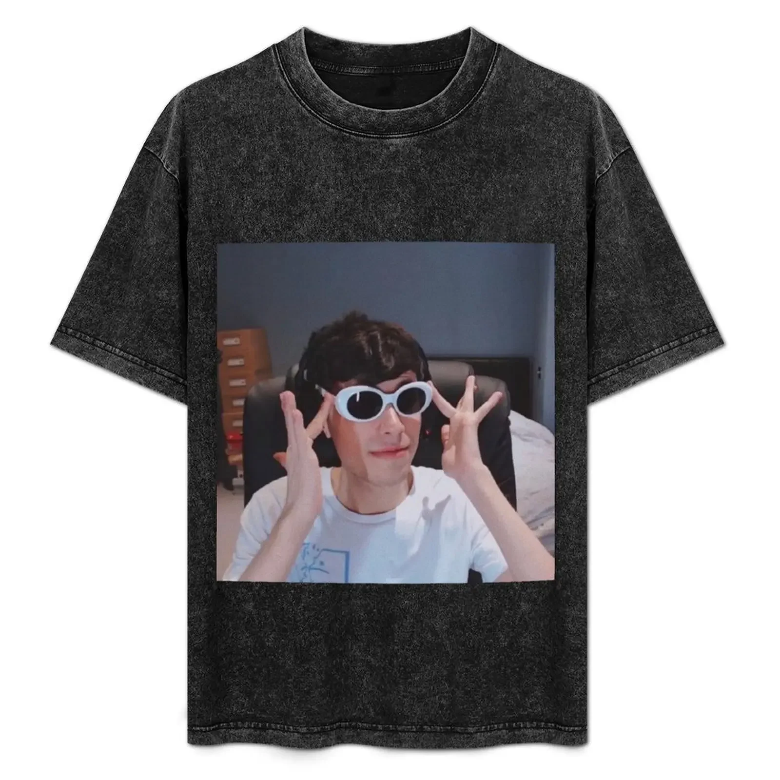 

GeorgeNotFound in glasses T-Shirt Plus Size Workout Short Sleeve Top