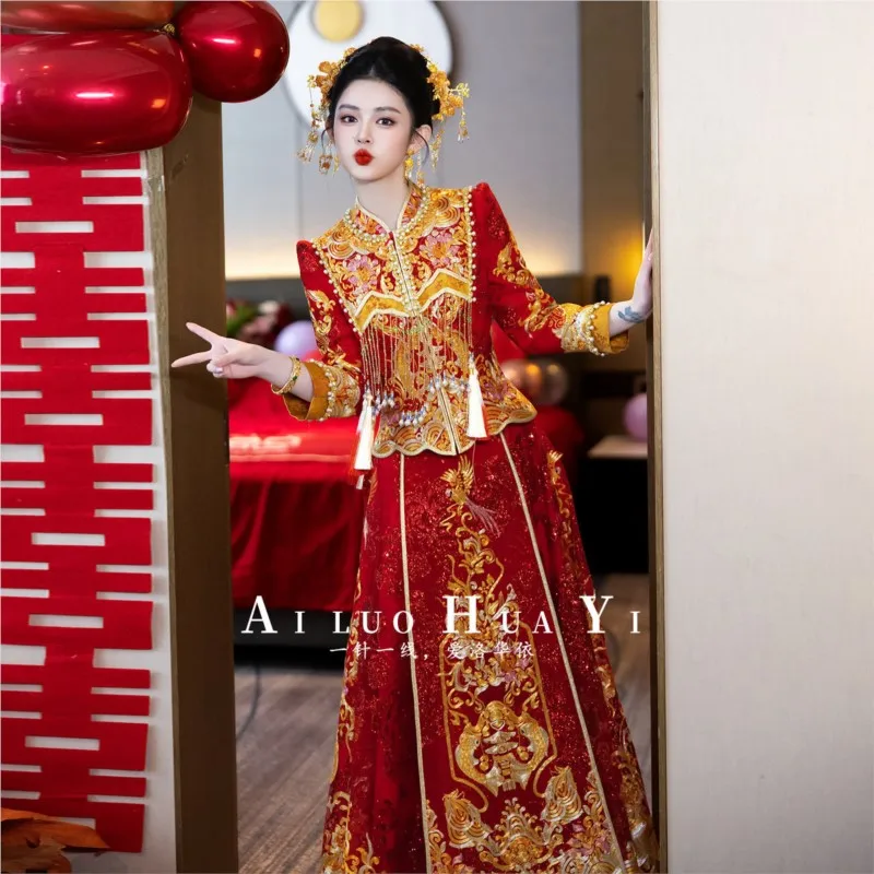 New wedding dress for brides Chinese-style heavy industry small-sized