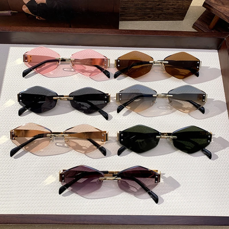 

ROXI | Rimless Fashion Diamond Sunglasses 2026 Men Women Polarized Sun Glasses UV400 Trending Vintage Streetwear Eyewear New