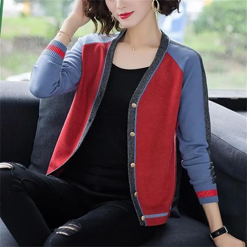 Autumn and Winter Women's V-neck Button Patchwork Screw Thread Sweater Cardigan Fashion Casual Elegant Commuter Long Sleeve Tops