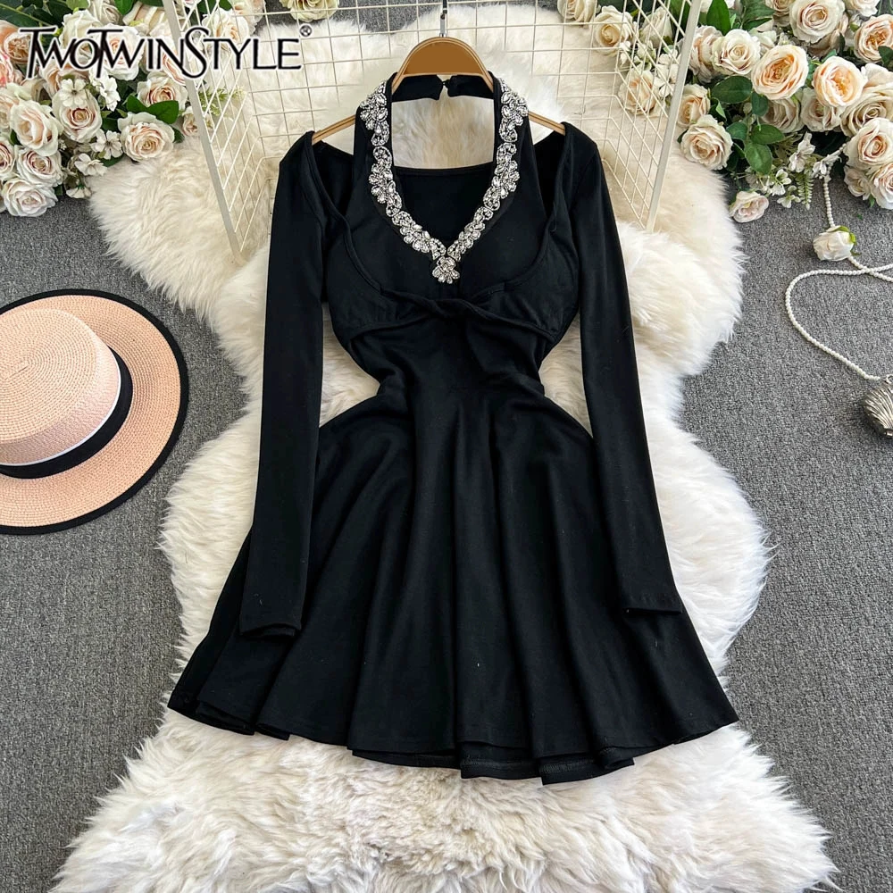 TWOTWINSTYLE Spliced Diamonds Chic Dresses For Women V Neck Long Sleeve Backless Hgih Streer  Dresses Female KDR518264/KDR518266