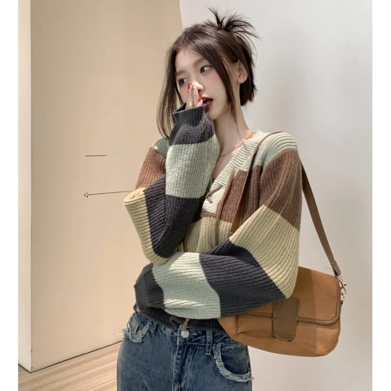 

Chic V-Ne ort Sve Women's Knitwear Loose Fit Striped Color Blo Autumn Winter Faion Casual Comfortable Warm Sweater