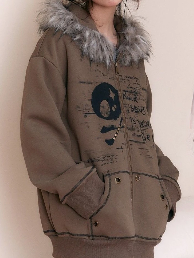 خمر الأمريكية Y2K هوديي المرأة الخريف الشتاء الفراء طوق معطف مقنع زمم طباعة الدافئة الشارع الشهير ثقافة فرعية تصميم سترة جديدة