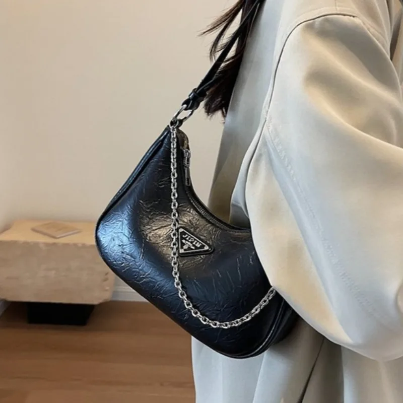 

Sophisticated Girlish Shoulder Bag, Niche Design With Hand-Carry Versatility For Daily Light Luxury Activities