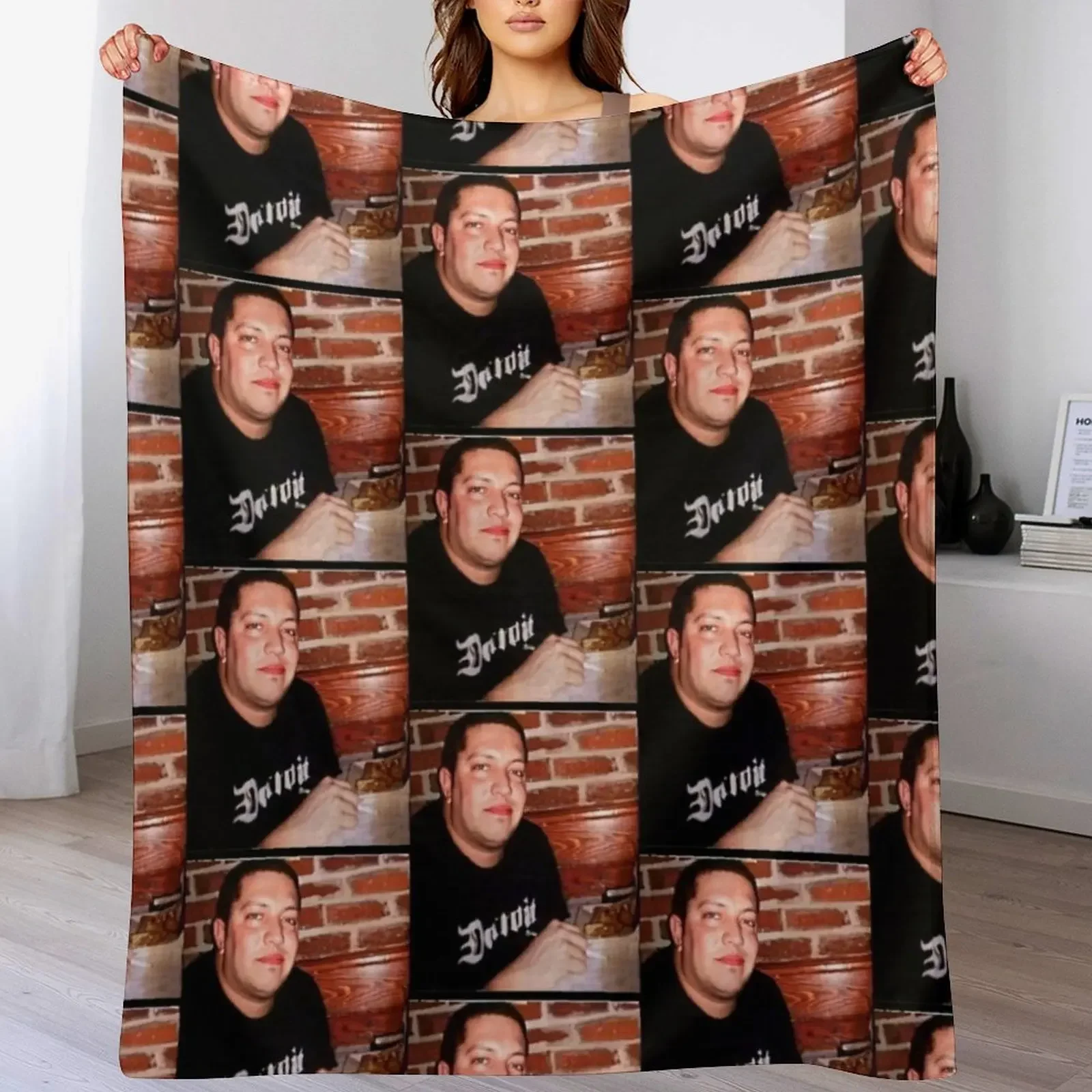 

Impractical-Jokers-Sal_s-Face Throw Blanket Luxury Designer Plaid Tourist bed plaid Blankets