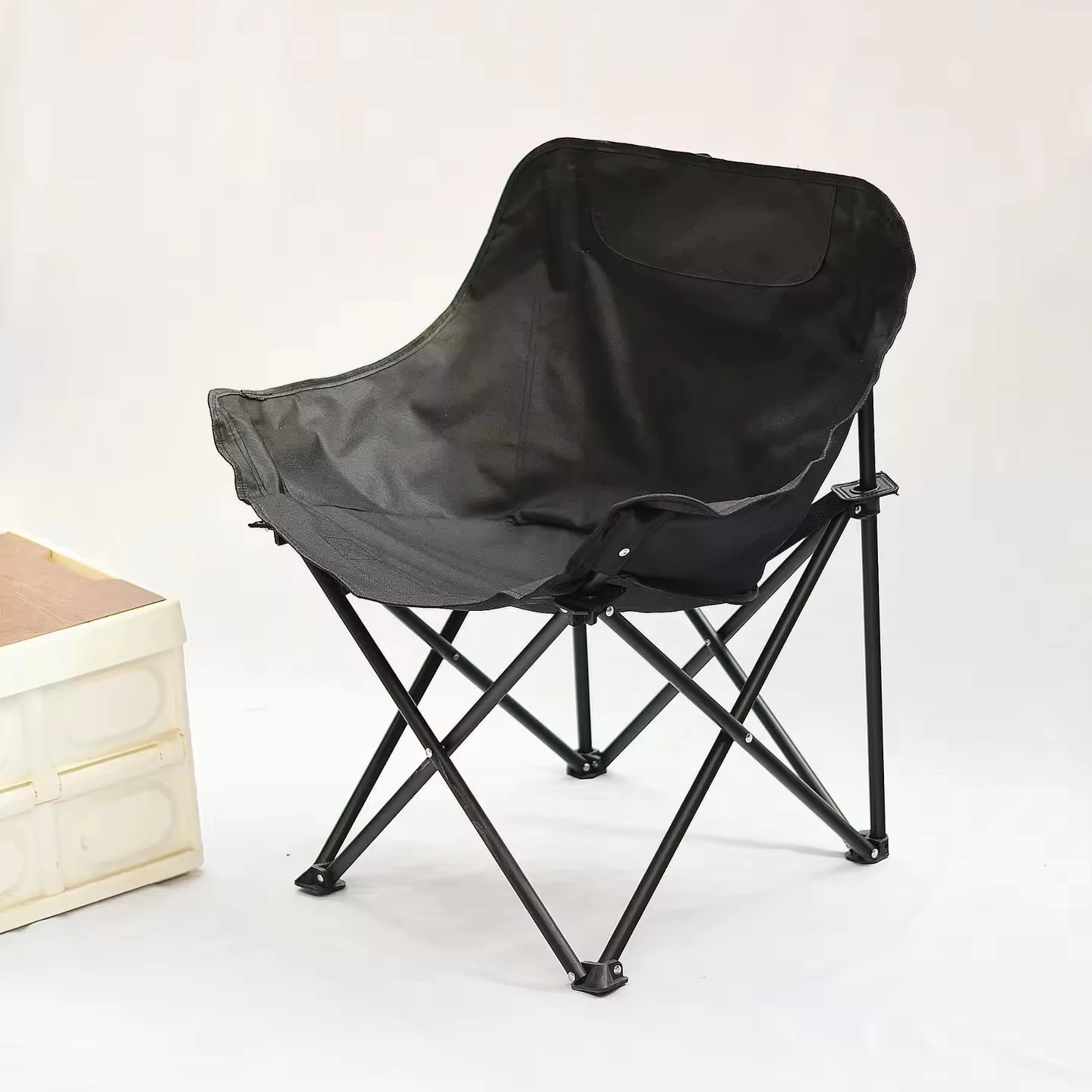 

Wholesale Heated Foldable Outdoor High Back Fishing Beach Camping Moon Folding Chair