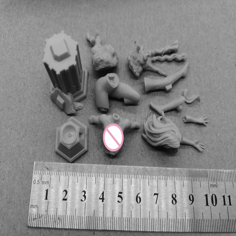 

1/24 Scale Resin Figure A wild and unrestrained girl Assemble Model Kit Unassembled and Unpainted 3D printing toy