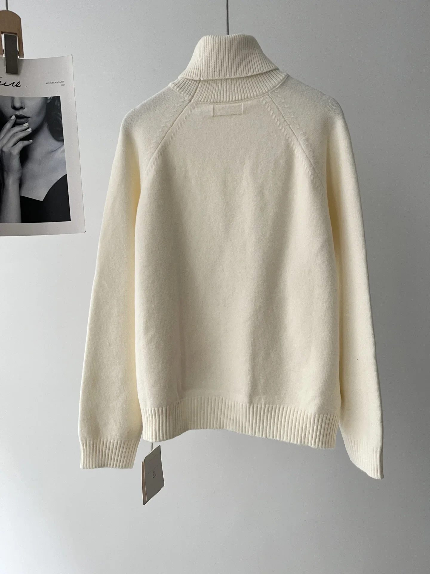 Women's asymmetrical turtleneck knitted sweater women's autumn and winter milky white pullover bottoming sweater top 51C