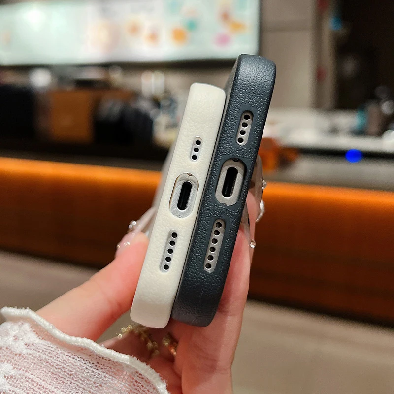 Astronaut Pattern TPU Phone Case For iPhone 16 15 Pro Max 15 14 Plus 13 12 Pro 11 Shockproof Soft Silicone Leather Texture Cover