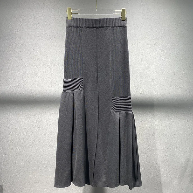 

2025 spring and summer new niche gray high-waisted fishtail skirt irregular striped skirt women y2k clothes