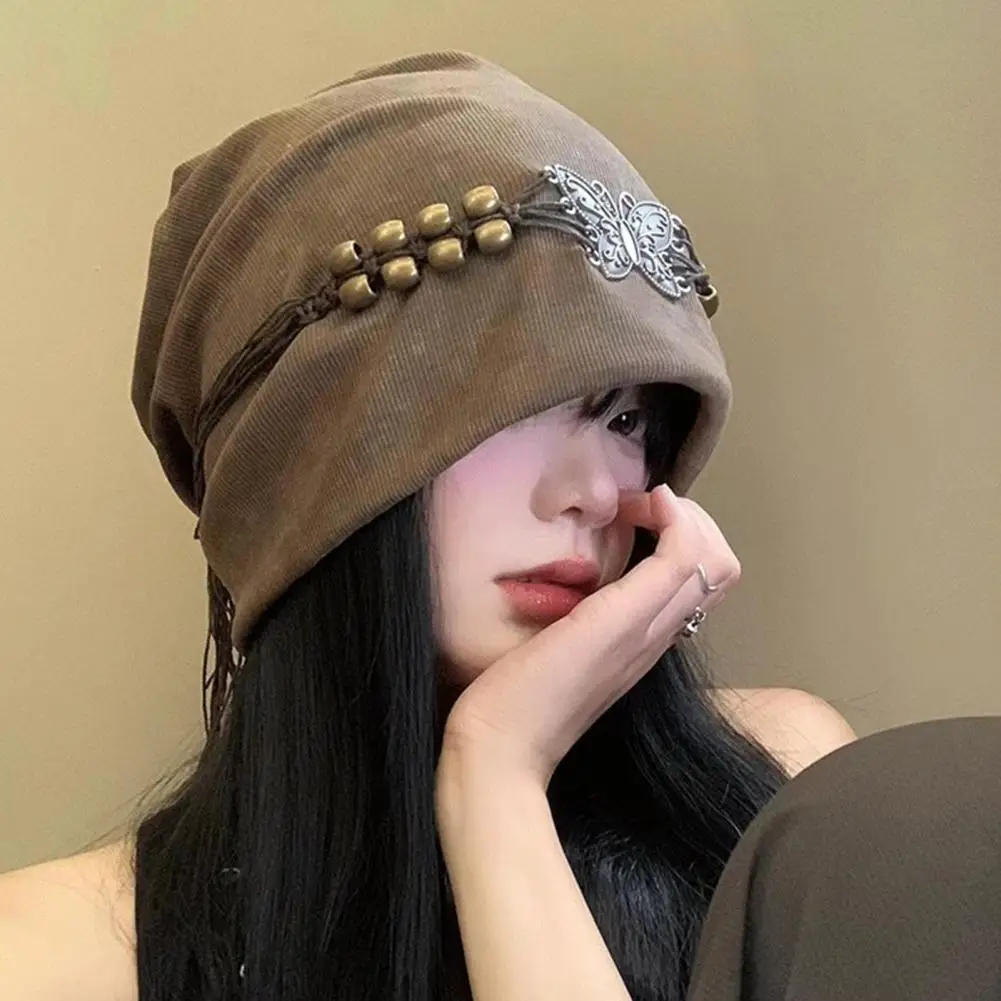 chapeu-feminino-a-prova-de-vento-chapeu-de-malha-elegante-com-decoracao-de-borboleta-detalhe-de-borla-bone-de-caveira-de-inverno-macio-para-mulheres-retro-solto